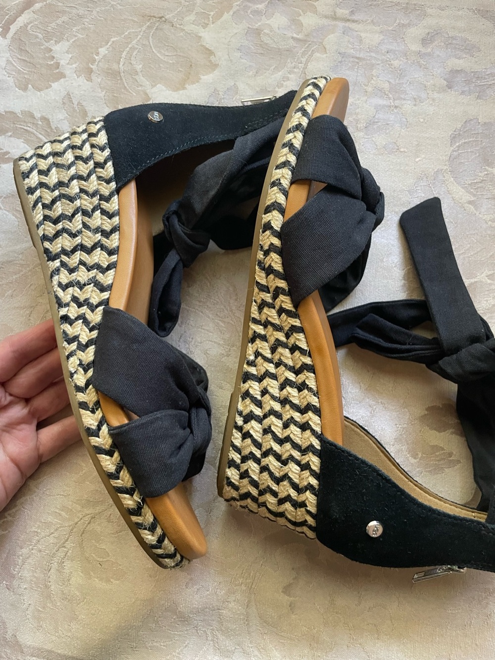 UGG Yarrow Espadrille Sandals black, chevron jute wedge knotted canvas bow 9.5